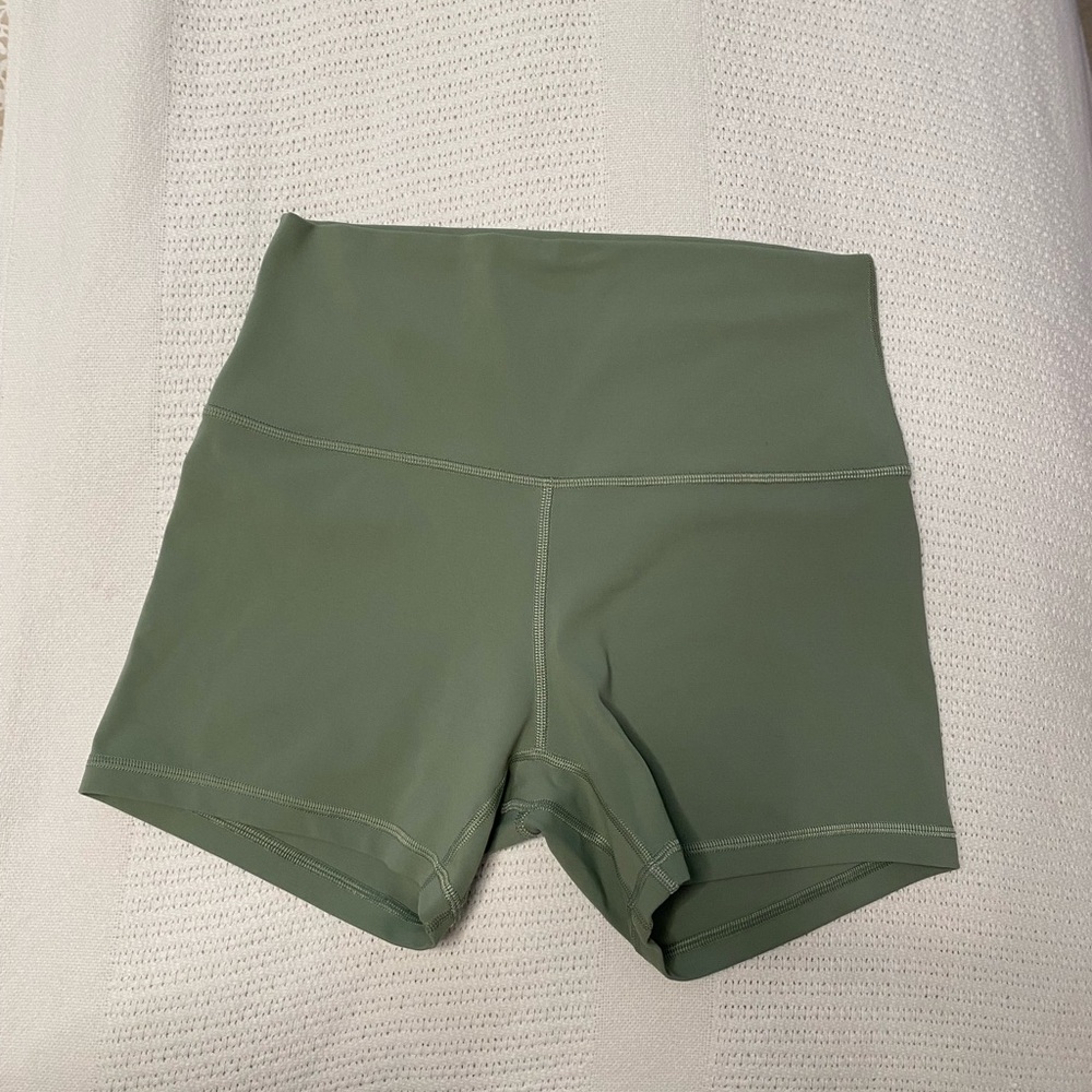 Lululemon align short 4” desert green